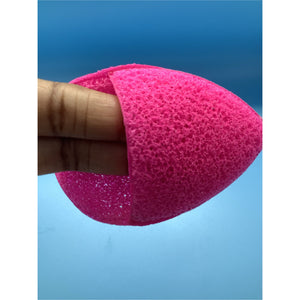 The Droplet Exfoliating Sponge